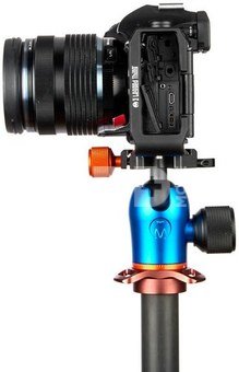 3 Legged Thing OLLIEQD B 90mm Arca L Bracket Dark/Matte Blk for OM System OM 1 / OM 1 Mk II