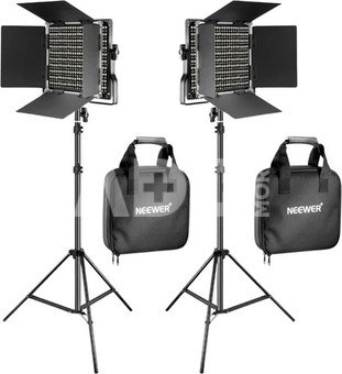 Podcast komplektas pradedančiajam Canon - fotoaparatas, mikrofonas ir apšvietimas