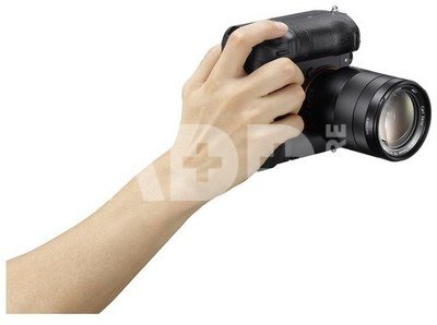 Sony baterijų laikiklis VG-C3EM (a9, a7 III & a7R III)+ 50 &euro; pinigų grąžinimo akcija