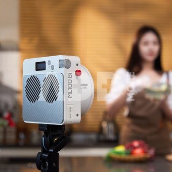 Godox ML100 Bi-color
