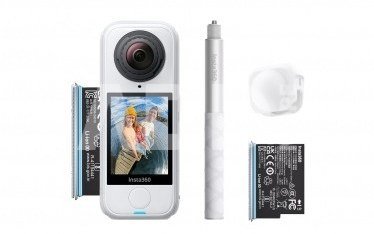 Insta360 X4 Air Starter Bundle (White)