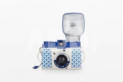 Lomography fotoaparatas Diana F+ min NAMIi, su blykste (135 formato)
