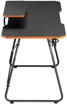 Maclean Gaming desk with monitor shelf RS170