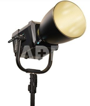 NANLUX Evoke 2400B Spot Light in Flight Case with 45&deg; Reflector