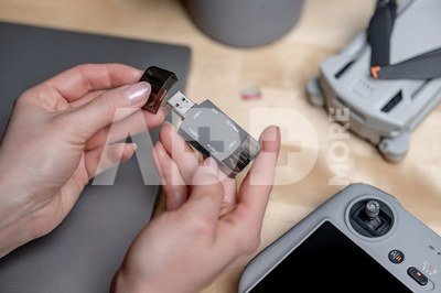 Newell card reader OTG 4in1 Hub 3.0