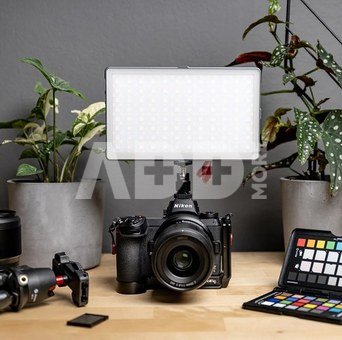 Newell video light RGB-W Rangha Max LED