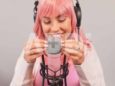 NT1 Signature Series Pink