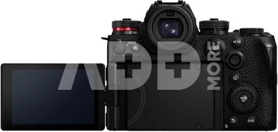 Panasonic Lumix S1IIE + 24-105mm
