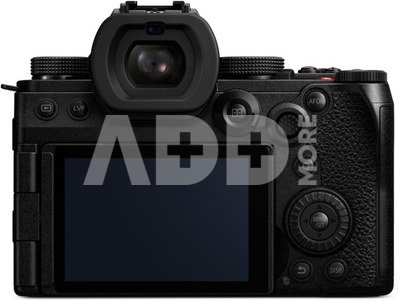 Panasonic Lumix DC-S5IIX + 20-60mm