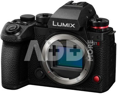 Panasonic Lumix S1II + 24-105mm