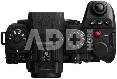 Panasonic Lumix S1II + 24-105mm
