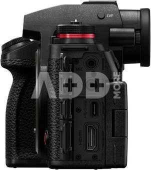 Panasonic Lumix S1RII body + 24-105 F4