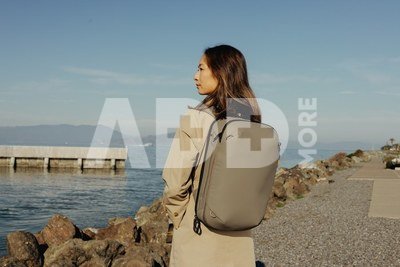 Peak Design Travel Backpack 20L, stone