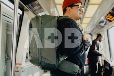 Peak Design Travel Backpack 2in1 40L, sage
