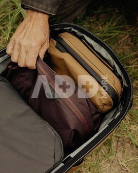 Peak Design Travel Tech Pouch, coyote
