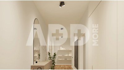 Philips Hue E WCA 345 GU10 3P EU | E27 | 8 W | 16 million colors, White and colored light