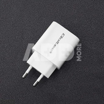 Qoltec Charger 18W 5-12V, 1.5-3A, USB C
