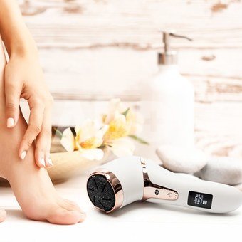 Rio PEDI5-EU/1.1 Go Smooth Electric Foot File With Vacuum Action, White
