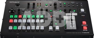 Roland V-600UHD