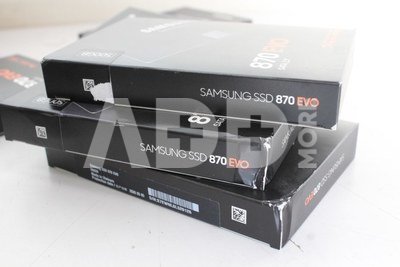 SALE OUT. Samsung SSD 870 EVO 500GB SATA III 2.5 inch | SALE OUT. | Samsung SSD | 870 EVO | 500 GB | SSD form factor 2.5" | Solid-state drive interface SATA III | DAMAGED PACKAGING | Read speed 560 MB/s | Write speed 530 MB/s