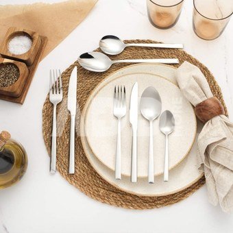 Salter BW124271EU7 44-Piece Winslow Cutlery Set