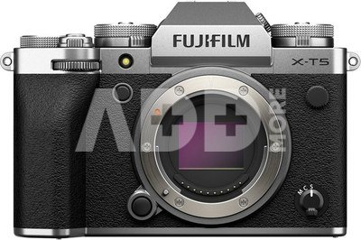 Fujifilm X-T5 + XF16-50mm F2.8-4.8 R LM WR (silver)