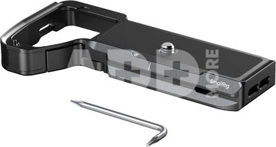 SmallRig 6033 Baseplate with AirTag Slot for Sony Alpha 7 V / 7R V / 7 IV