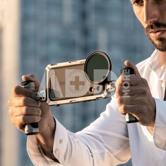 SmallRig 5585 Megatron Edition Mobile Dual Handheld Kit for iPhone 17 Pro