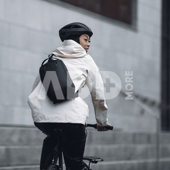Thule 5291 Tact Sling 8L Black