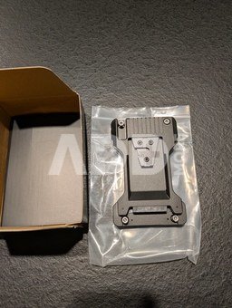 Battery Plate for DJI Transmission (Male) - V Mount