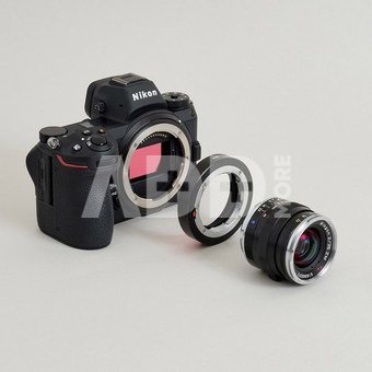 Urth Lens Mount Adapter: Compatible with Leica M Lens to Nikon Z Camera Body