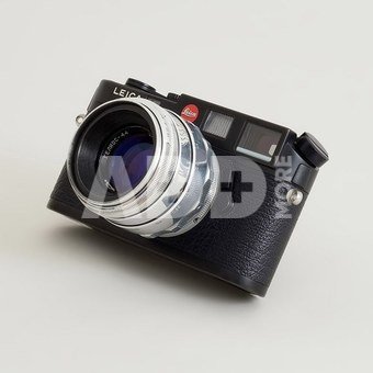 Urth Lens Mount Adapter: Compatible with M39 Lens to Leica M Camera Body (35 135mm Frame Lines)