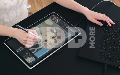 Wacom graphics tablet One 14 Creative Display (2025)
