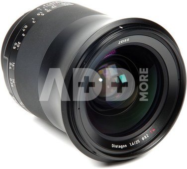 Zeiss Milvus 25mm F1.4 Nikon