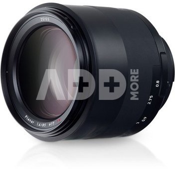 Zeiss Milvus 85mm f/1.4 (Canon EF)