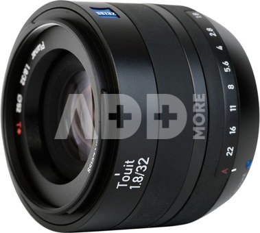 ZEISS TOUIT 32MM F/1.8 FUJI X
