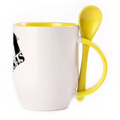 A cup with a spoon. Yellow (250 ml)