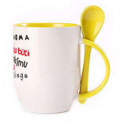 A cup with a spoon. Yellow (250 ml)