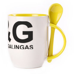 A cup with a spoon. Yellow (250 ml)