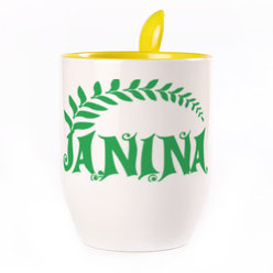 A cup with a spoon. Yellow (250 ml)