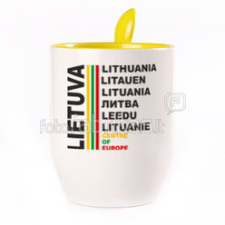 A cup with a spoon. Yellow (250 ml)