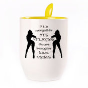 A cup with a spoon. Yellow (250 ml)