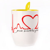 Puodelis su šaukšteliu. Geltonas (250 ml)