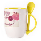 A cup with a spoon. Yellow (250 ml)